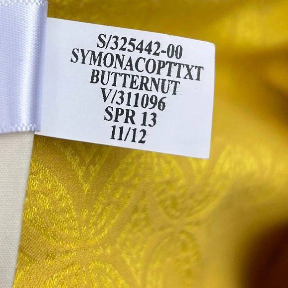 Banana Republic Symona Brocade crop Pants, size 8 - Picture 9 of 10